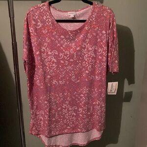 Lularoe small pale pinkish red purple and cream Irma shirt